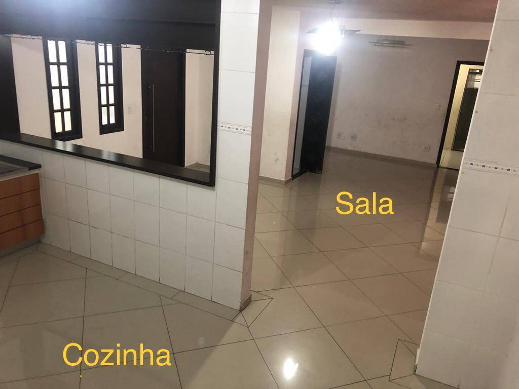 Apartamento para alugar com 2 quartos, 165m² - Foto 3