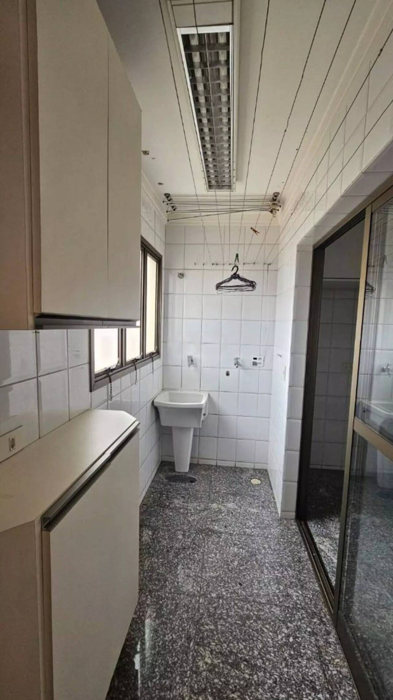 Apartamento à venda e aluguel com 3 quartos, 102m² - Foto 17