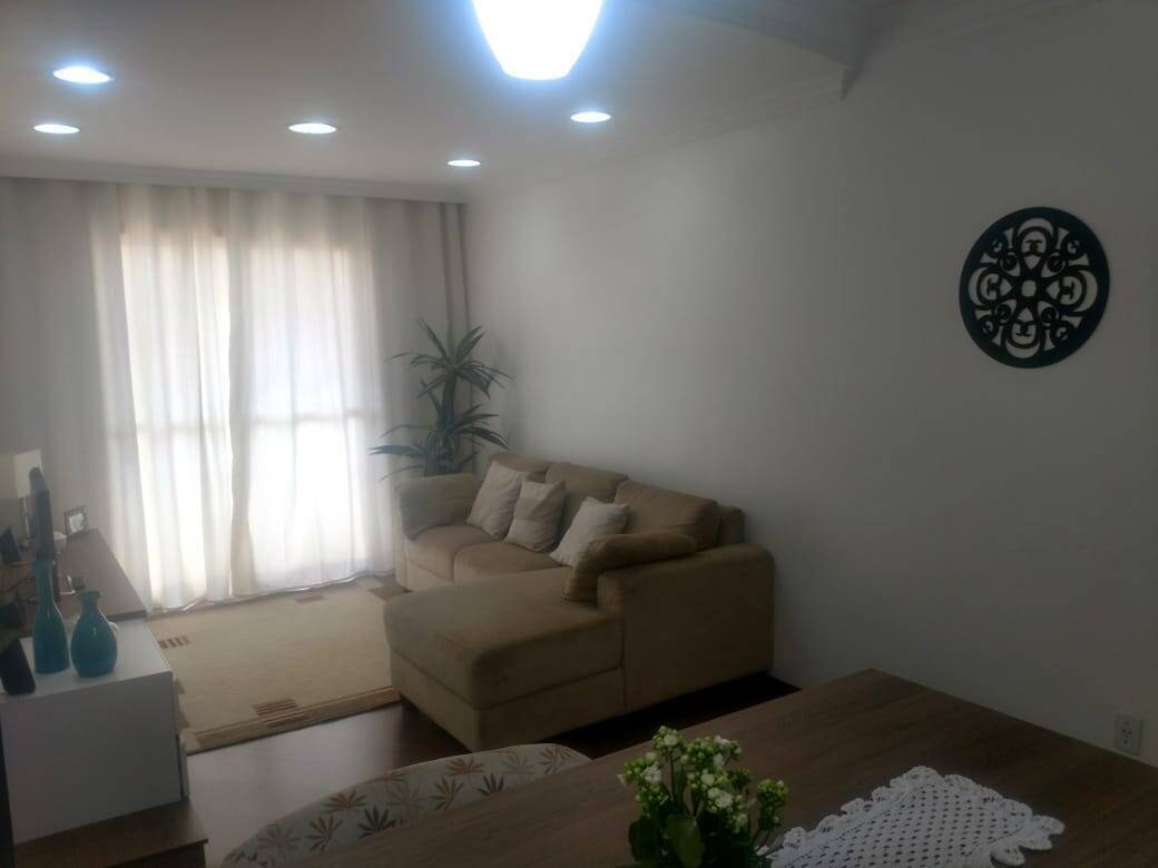 Apartamento à venda com 2 quartos, 64m² - Foto 1