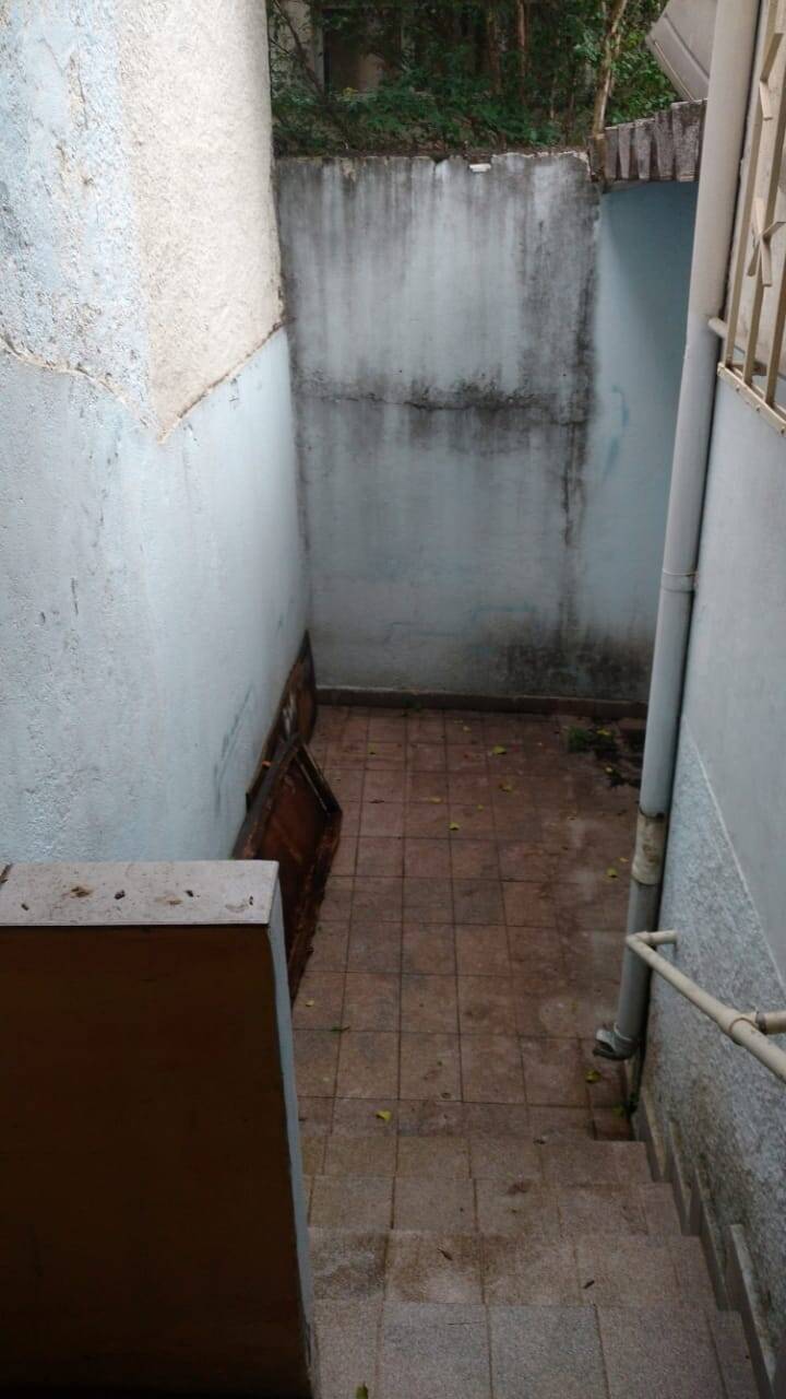 Casa à venda com 3 quartos, 200m² - Foto 12