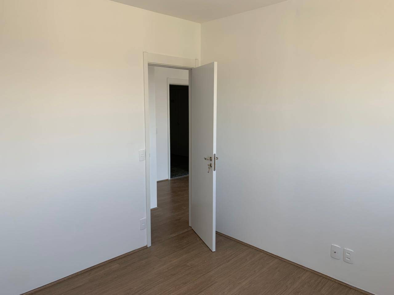 Apartamento à venda com 2 quartos, 56m² - Foto 9