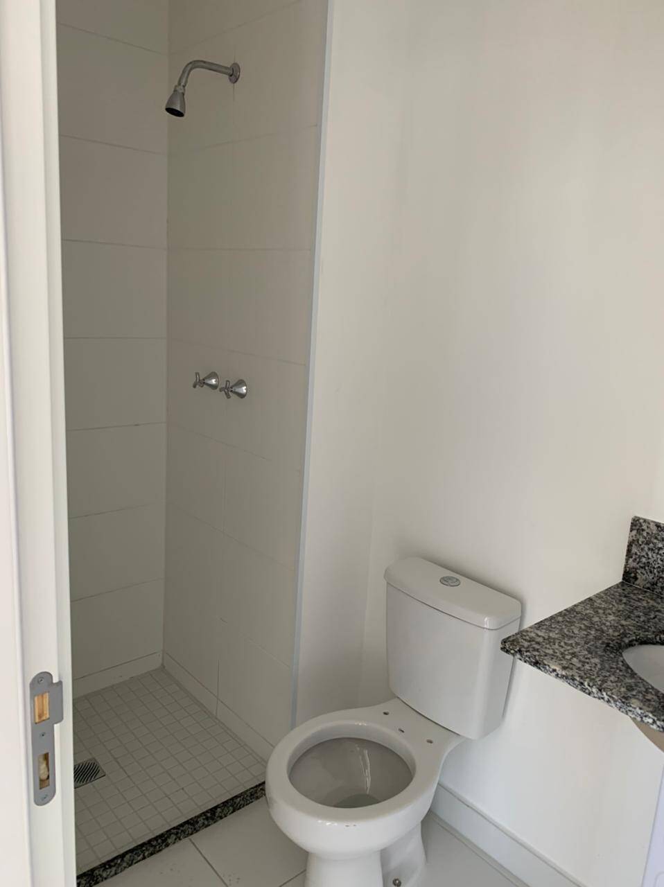 Apartamento à venda com 2 quartos, 56m² - Foto 11