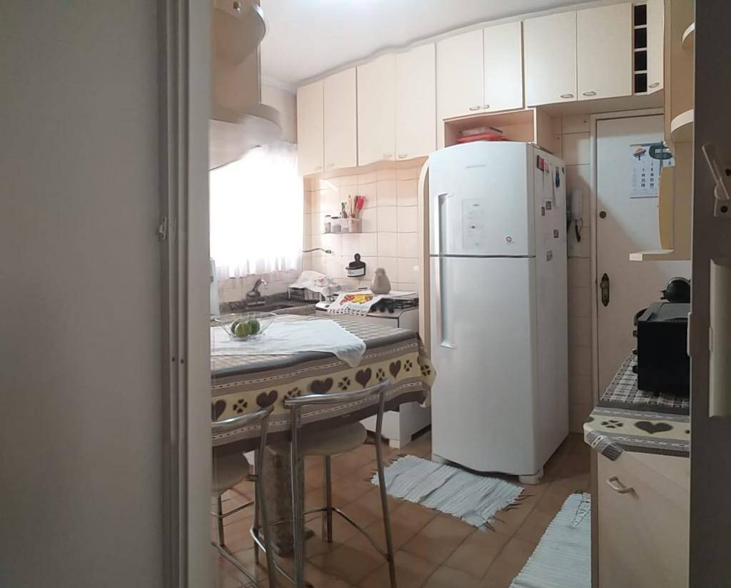 Apartamento à venda com 3 quartos, 84m² - Foto 12