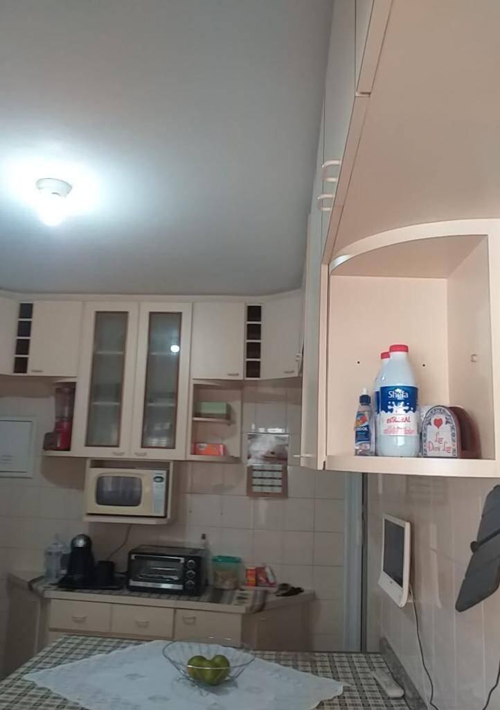 Apartamento à venda com 3 quartos, 84m² - Foto 11