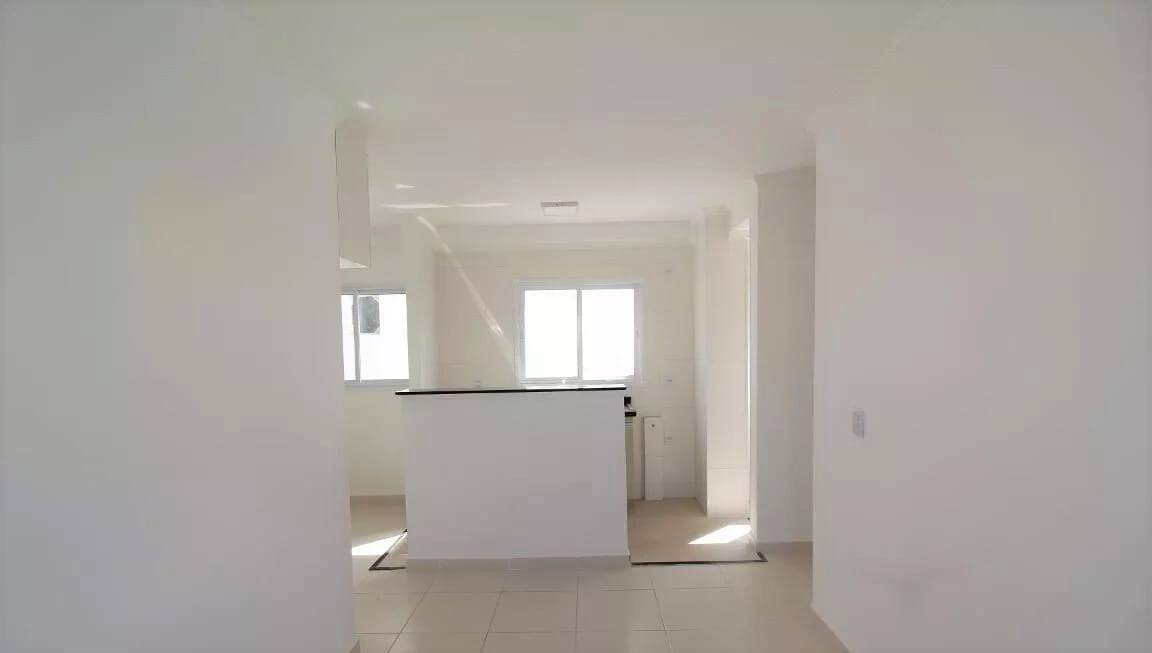 Apartamento à venda com 2 quartos, 58m² - Foto 2