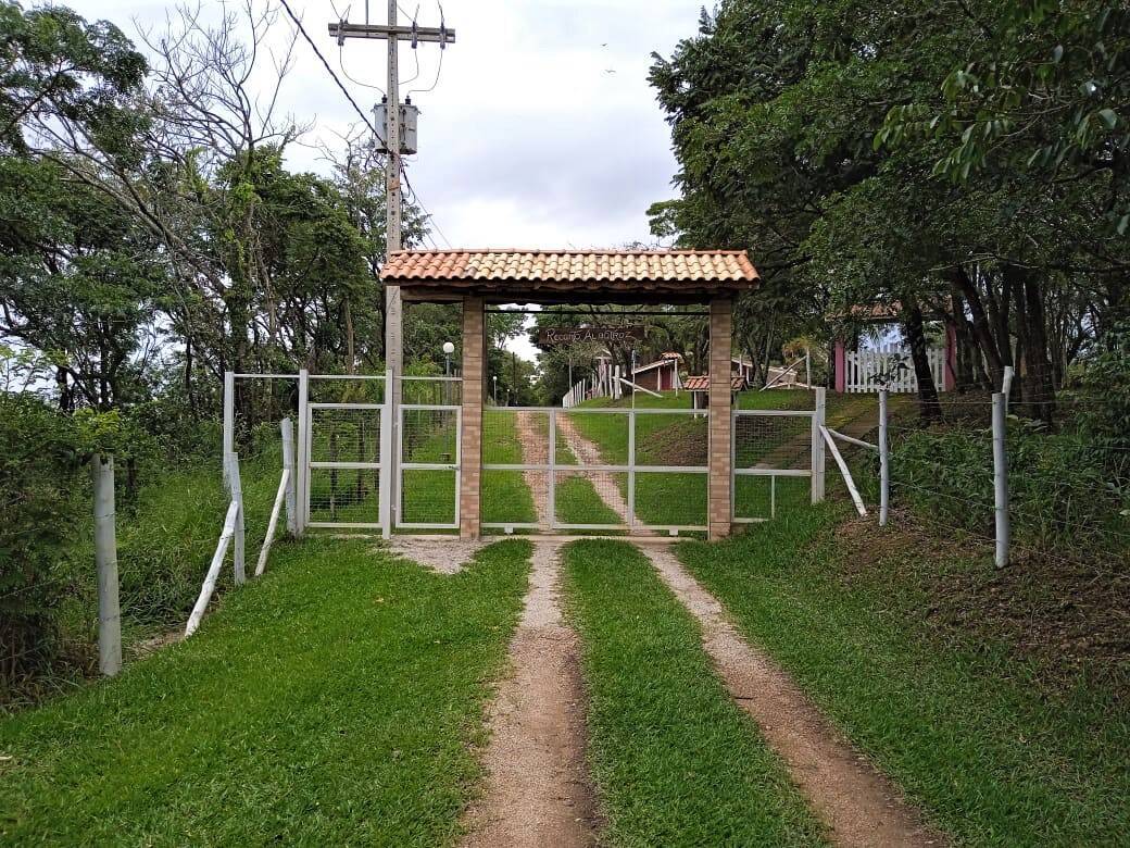 Fazenda à venda com 3 quartos, 600m² - Foto 2