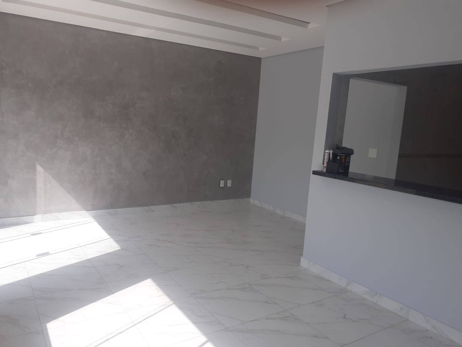 Casa à venda com 3 quartos, 250m² - Foto 7