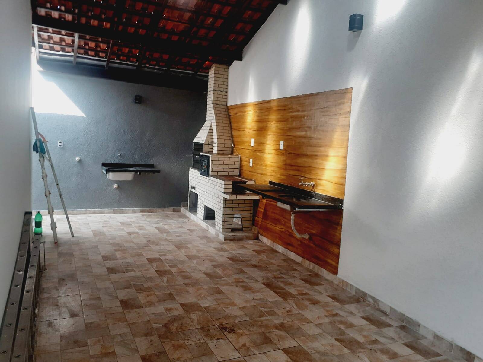 Casa à venda com 3 quartos, 250m² - Foto 23