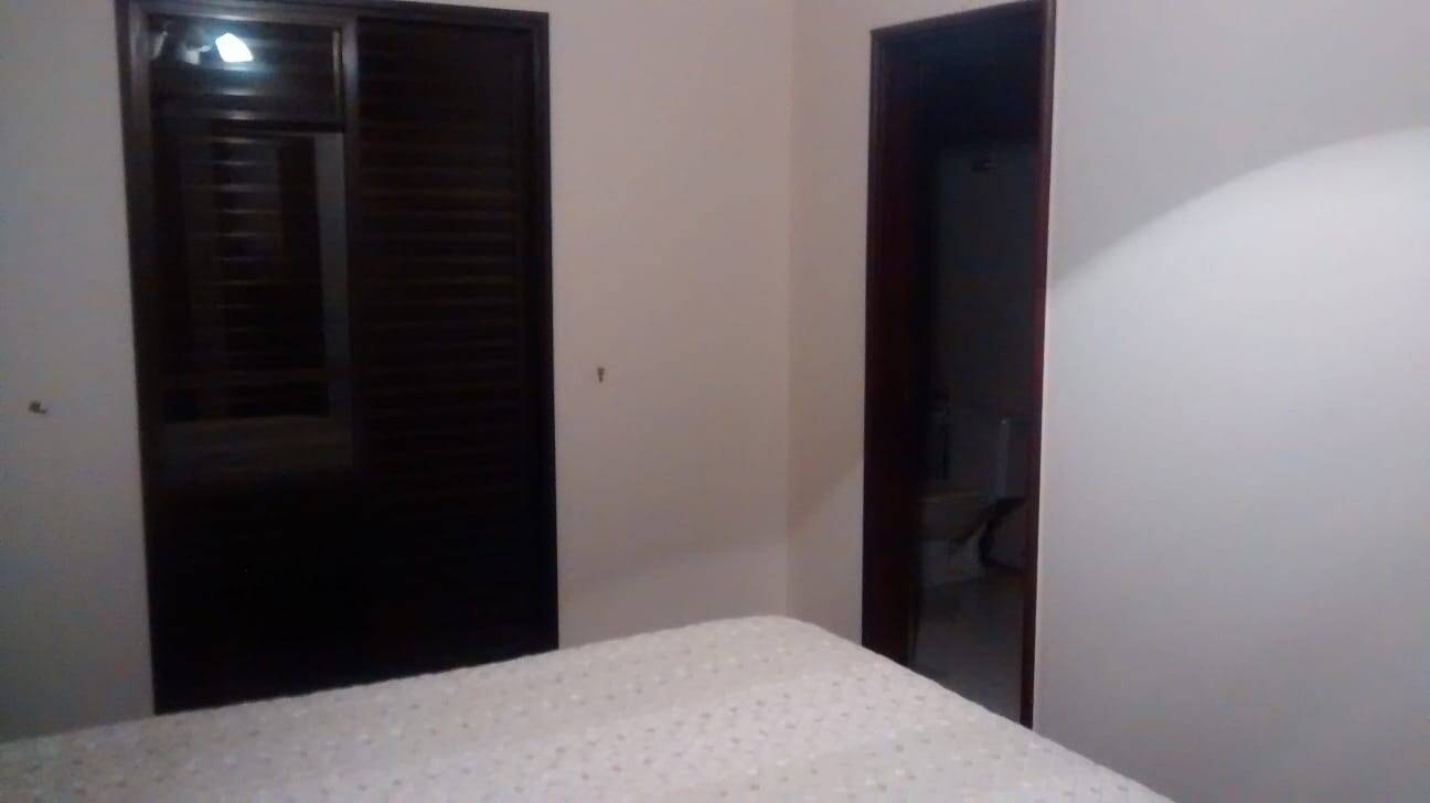 Apartamento à venda com 3 quartos, 114m² - Foto 17