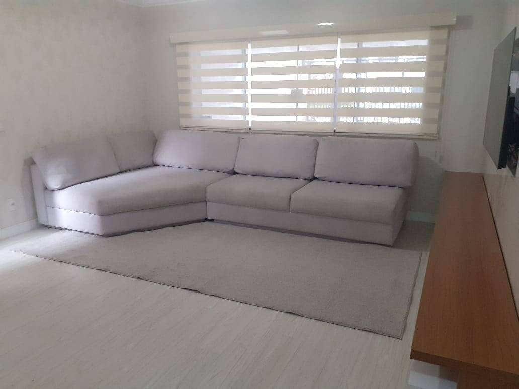 Sobrado à venda com 3 quartos, 230m² - Foto 2