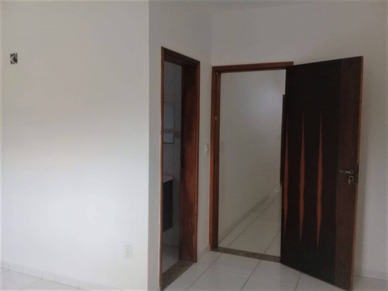 Casa à venda com 4 quartos, 331m² - Foto 12