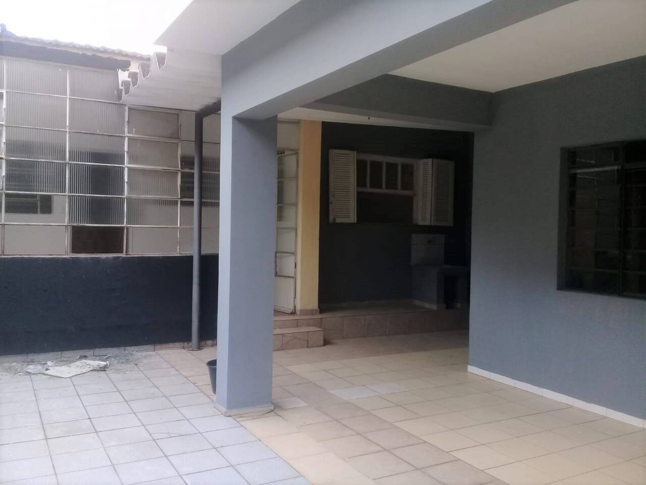 Casa à venda com 4 quartos, 331m² - Foto 21