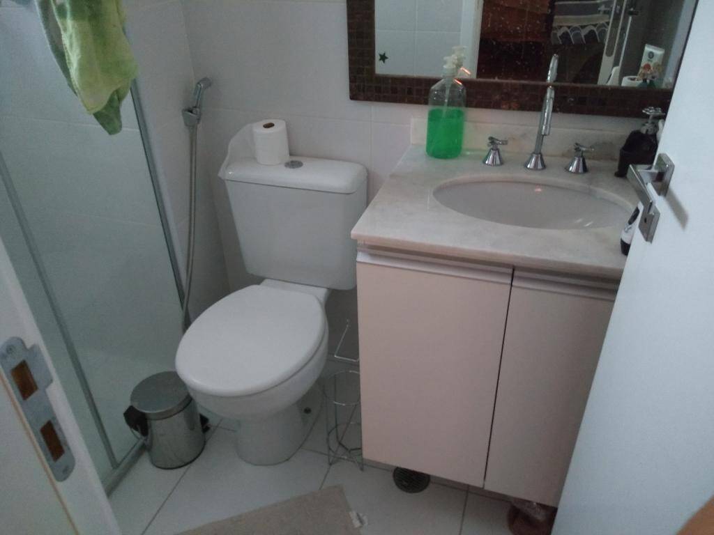 Apartamento à venda com 2 quartos, 63m² - Foto 14