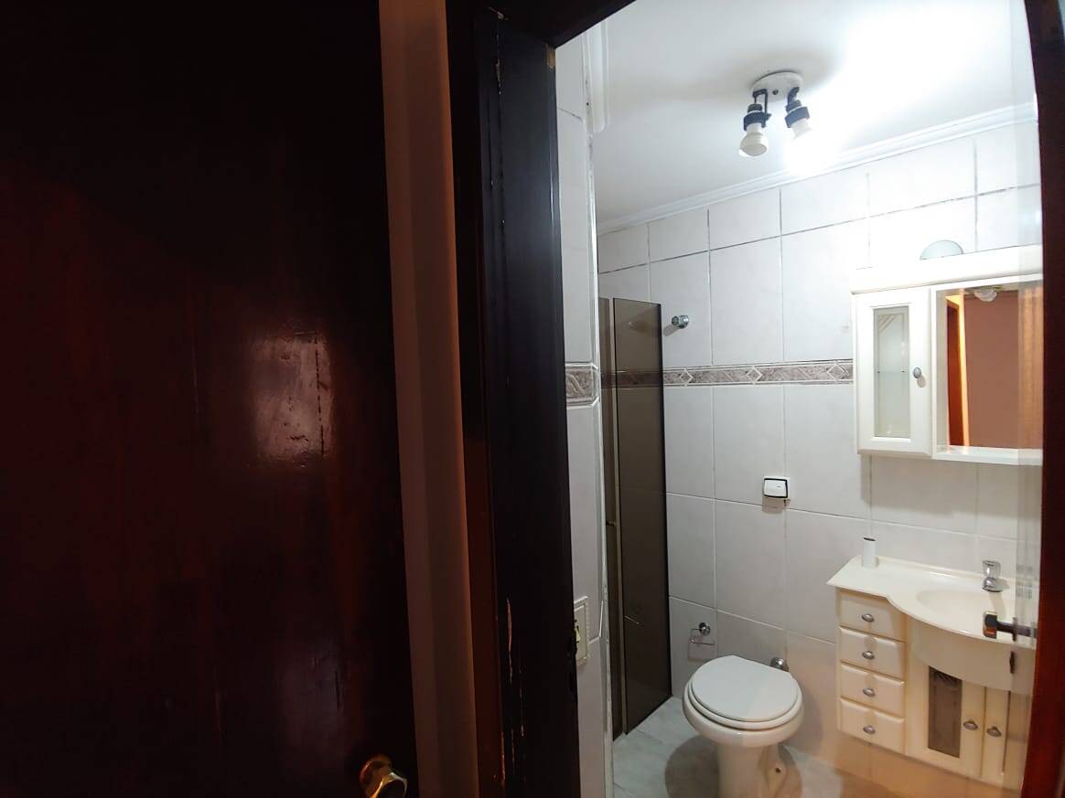 Apartamento à venda com 2 quartos, 62m² - Foto 6