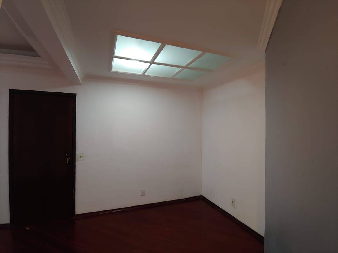 Apartamento à venda com 2 quartos, 62m² - Foto 9