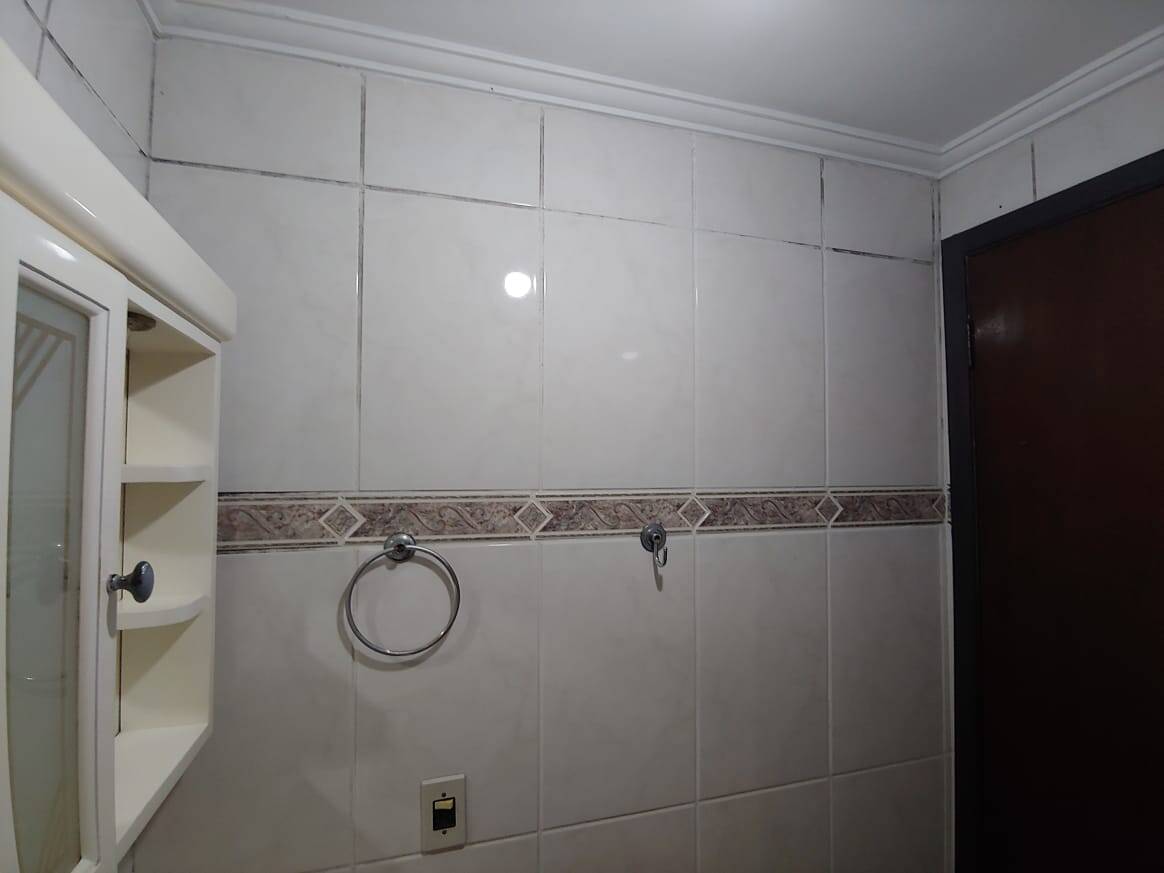 Apartamento à venda com 2 quartos, 62m² - Foto 7