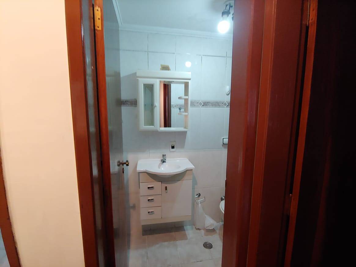 Apartamento à venda com 2 quartos, 62m² - Foto 16