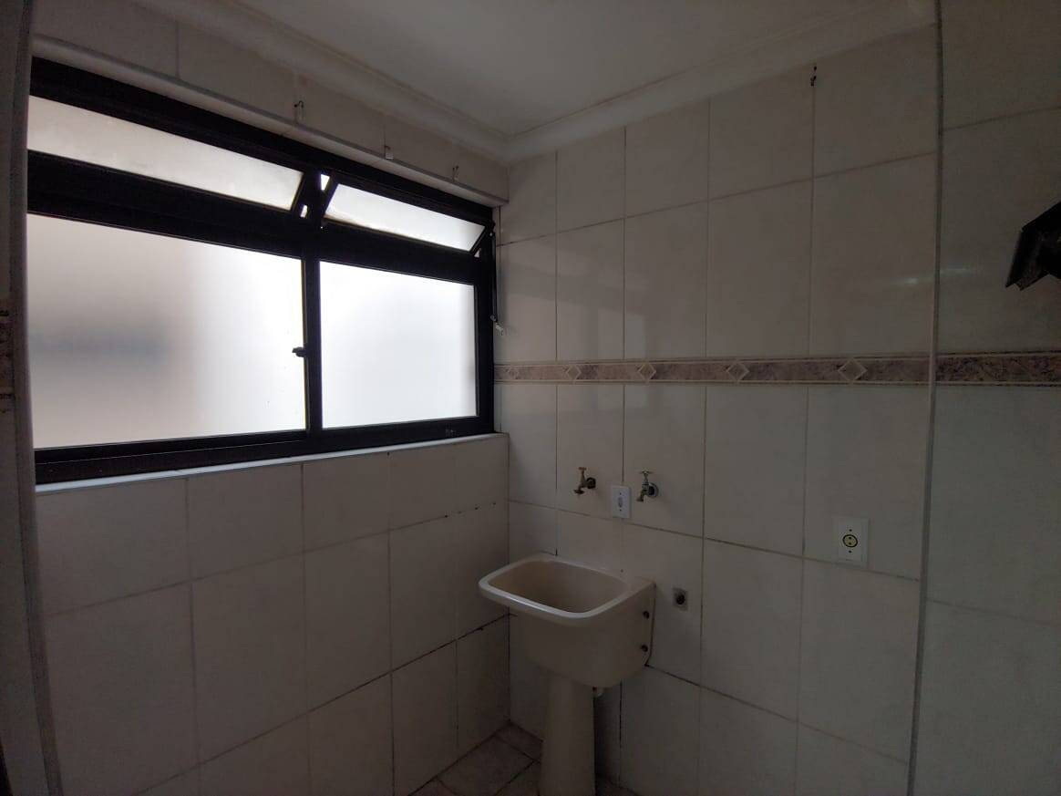 Apartamento à venda com 2 quartos, 62m² - Foto 29