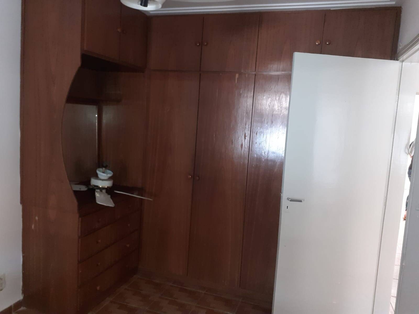 Casa à venda com 2 quartos, 100m² - Foto 10