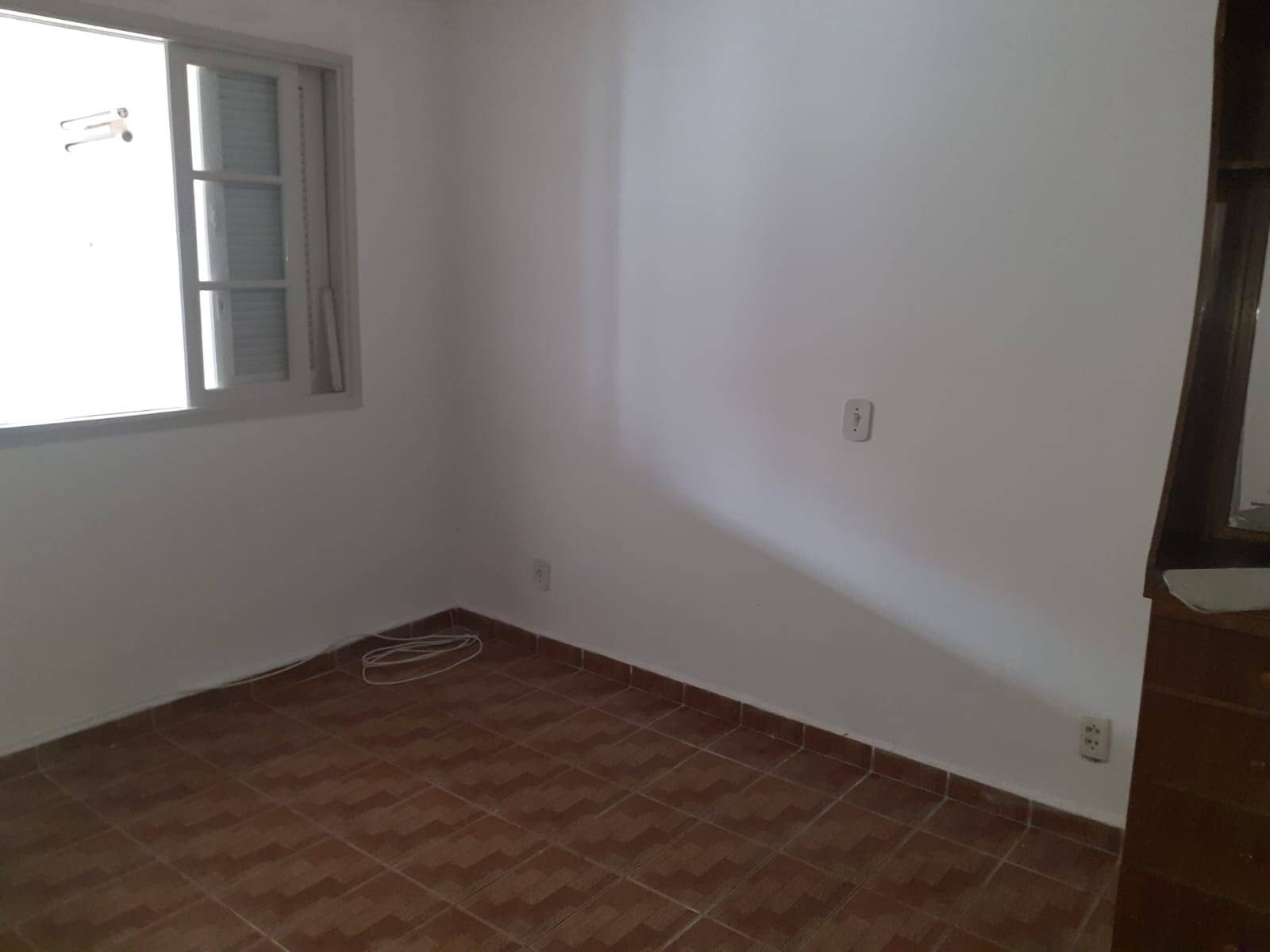 Casa à venda com 2 quartos, 100m² - Foto 9