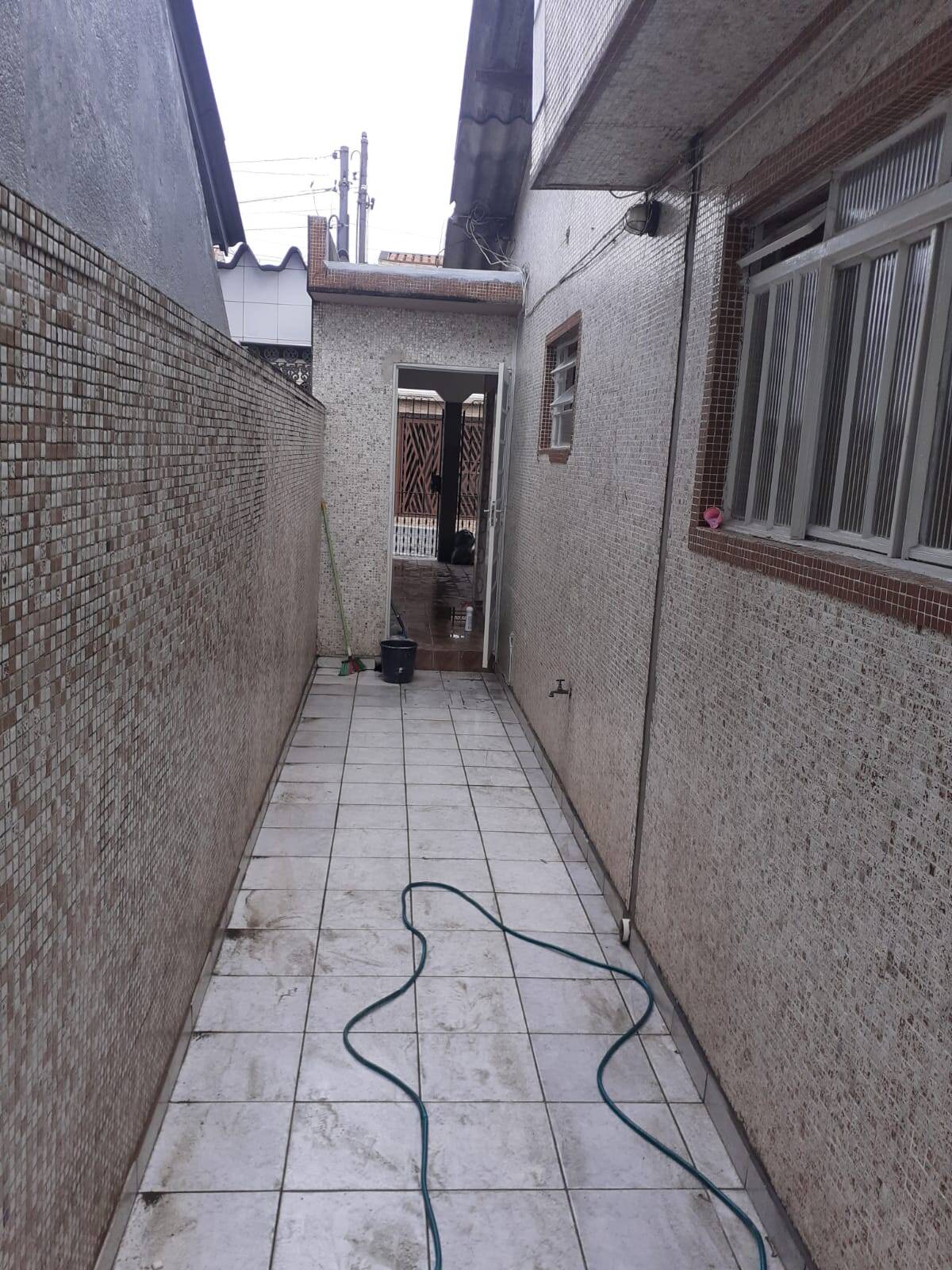 Casa à venda com 2 quartos, 100m² - Foto 13