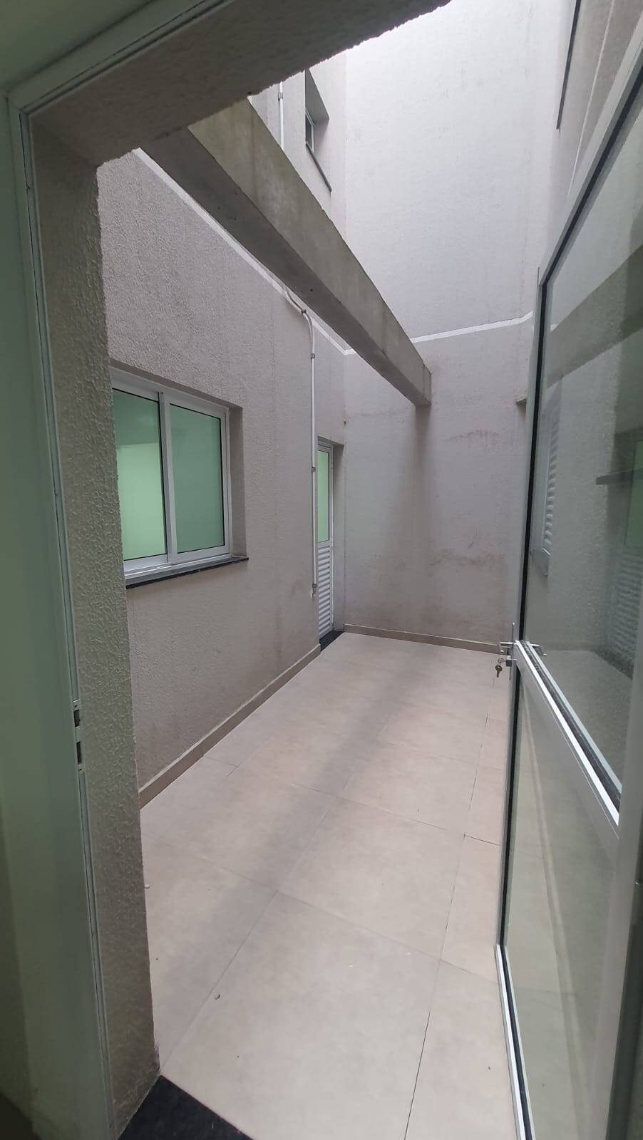 Apartamento à venda com 3 quartos, 76m² - Foto 19