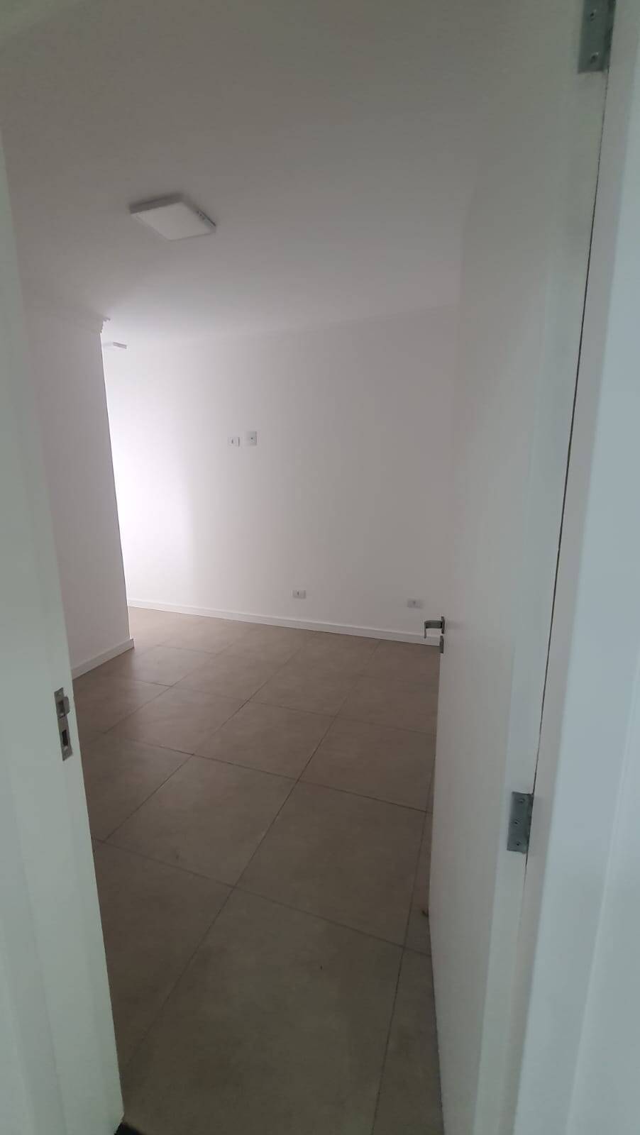 Apartamento à venda com 3 quartos, 76m² - Foto 11