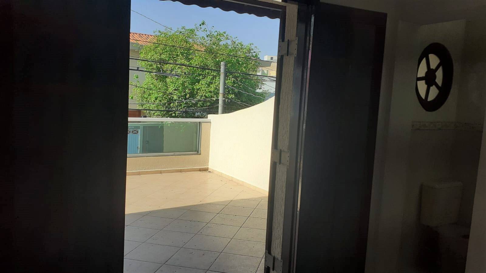 Casa à venda com 3 quartos, 248m² - Foto 14