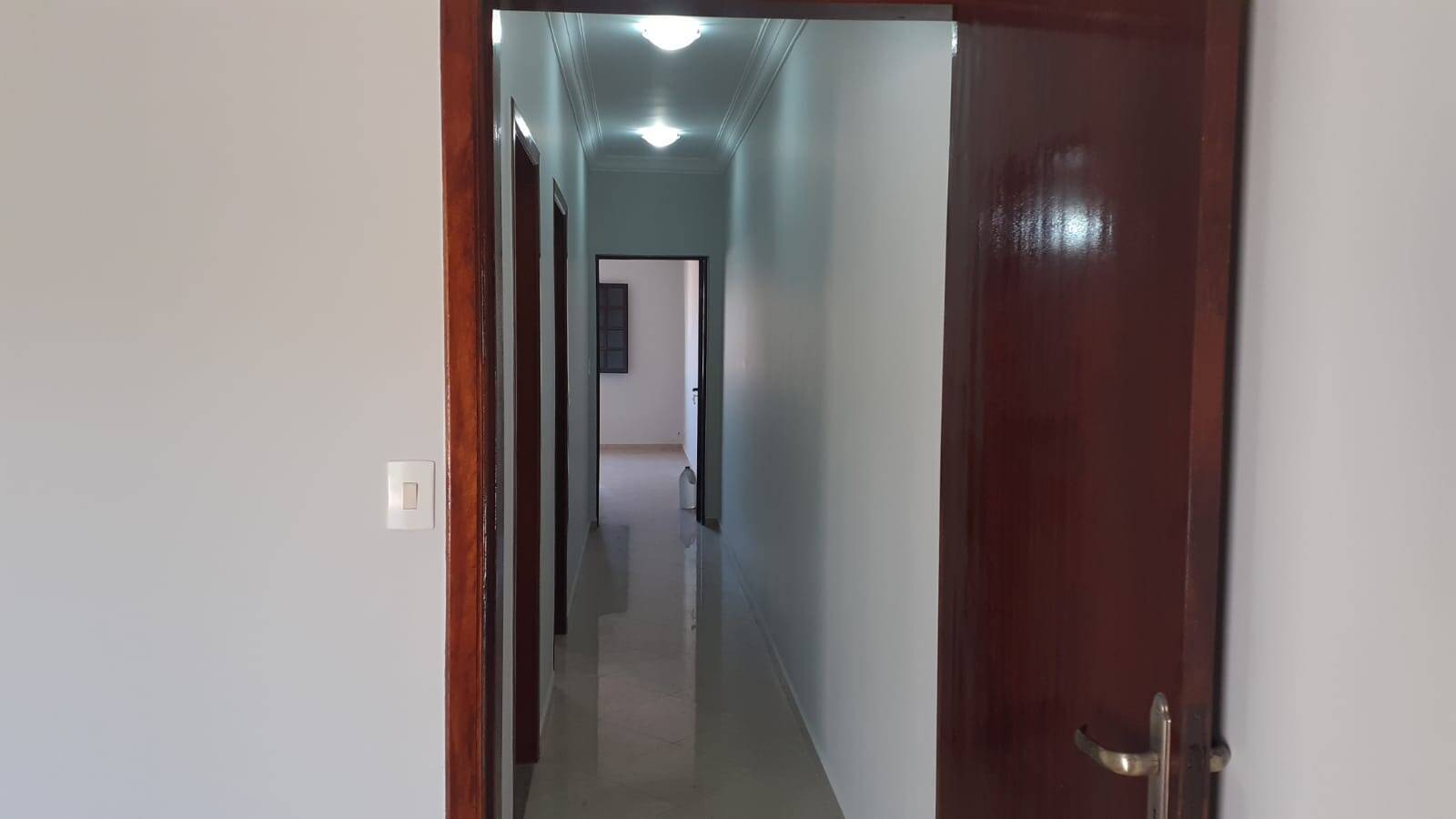 Casa à venda com 3 quartos, 248m² - Foto 16