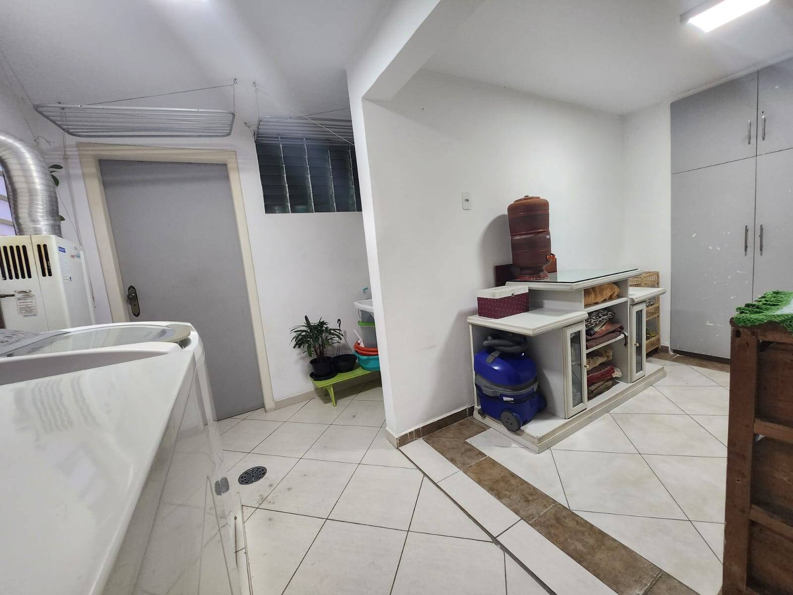 Apartamento à venda com 3 quartos, 173m² - Foto 19