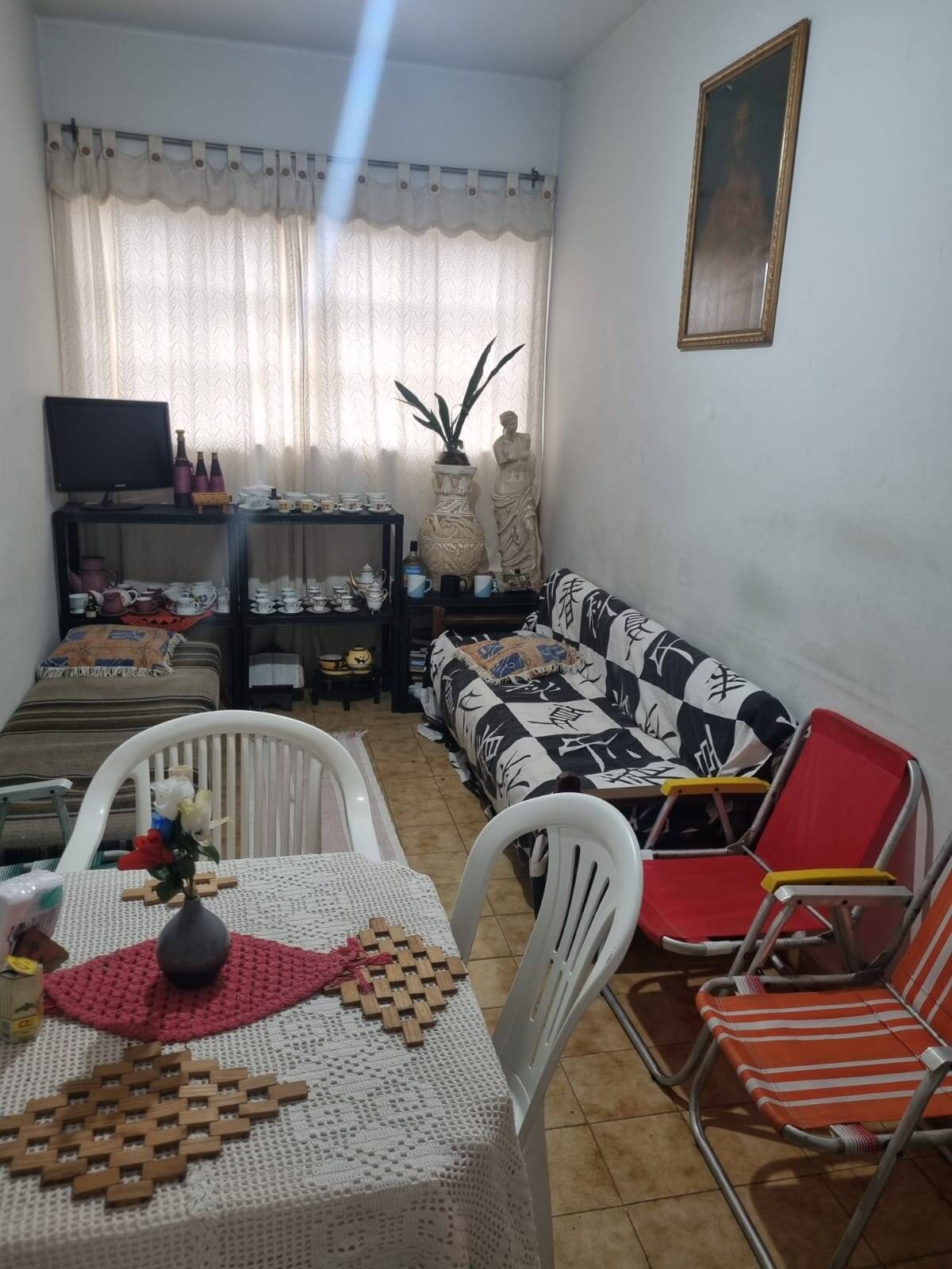 Apartamento para alugar com 1 quarto, 42m² - Foto 2