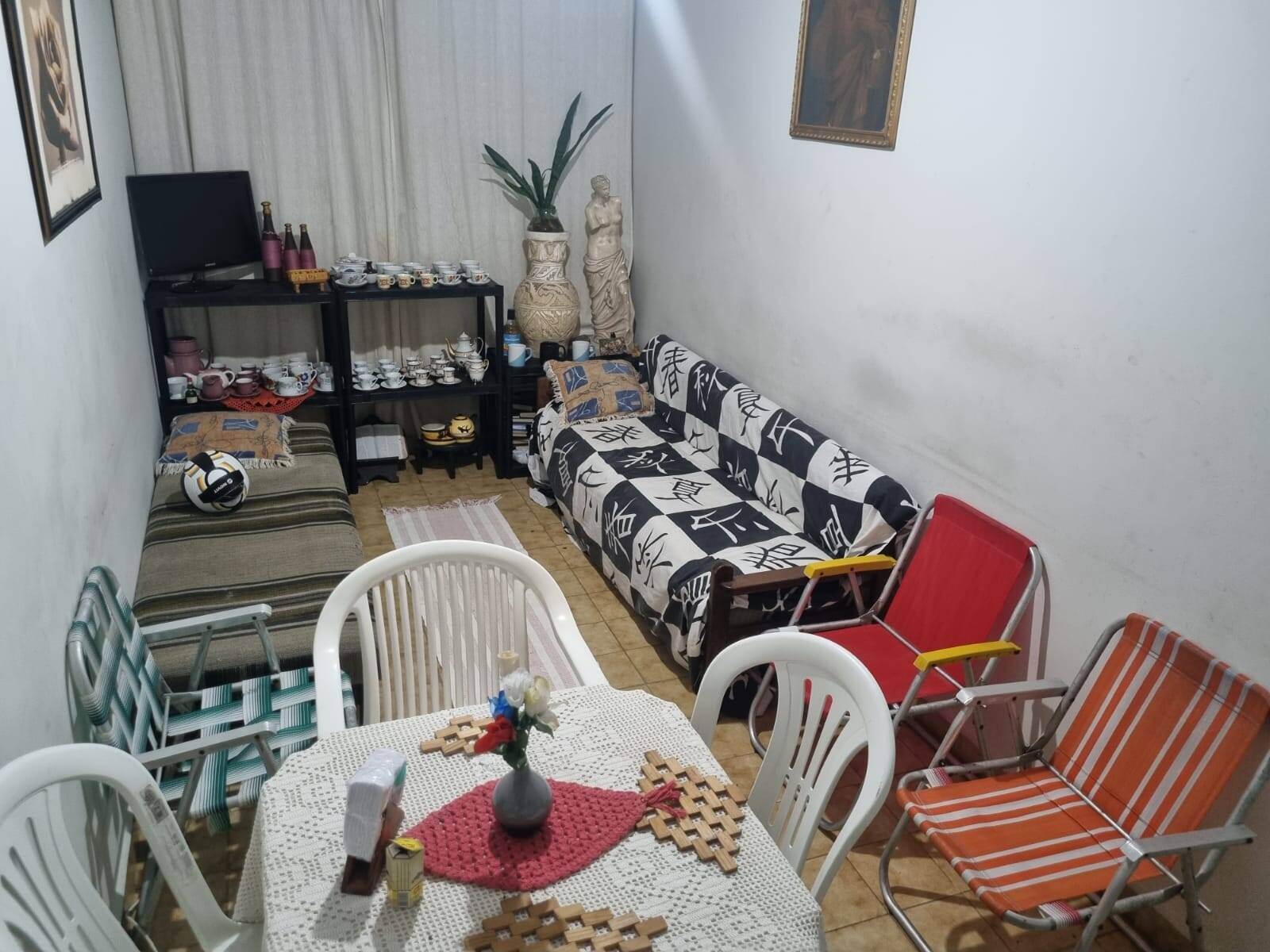 Apartamento para alugar com 1 quarto, 42m² - Foto 4