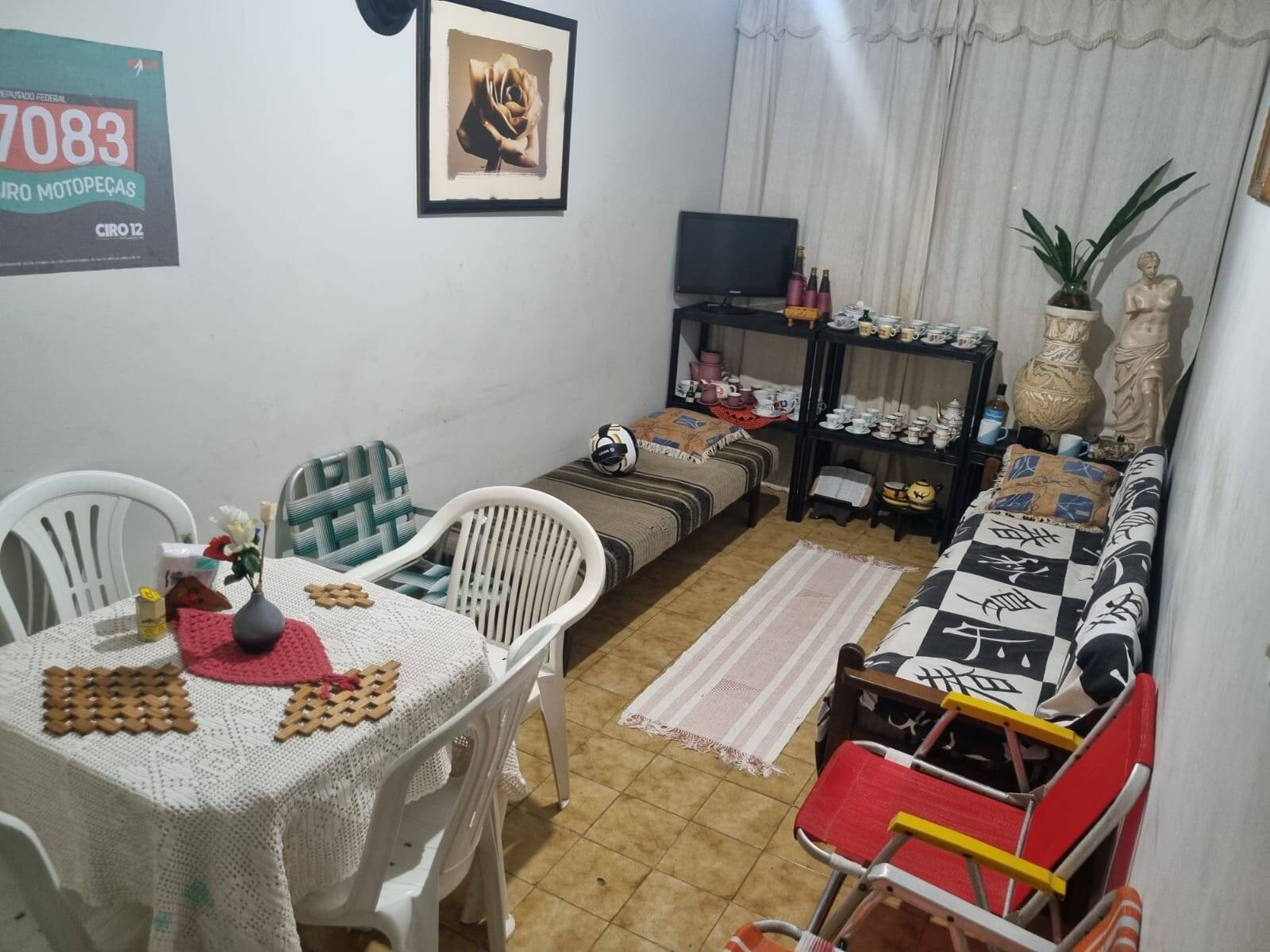 Apartamento para alugar com 1 quarto, 42m² - Foto 1