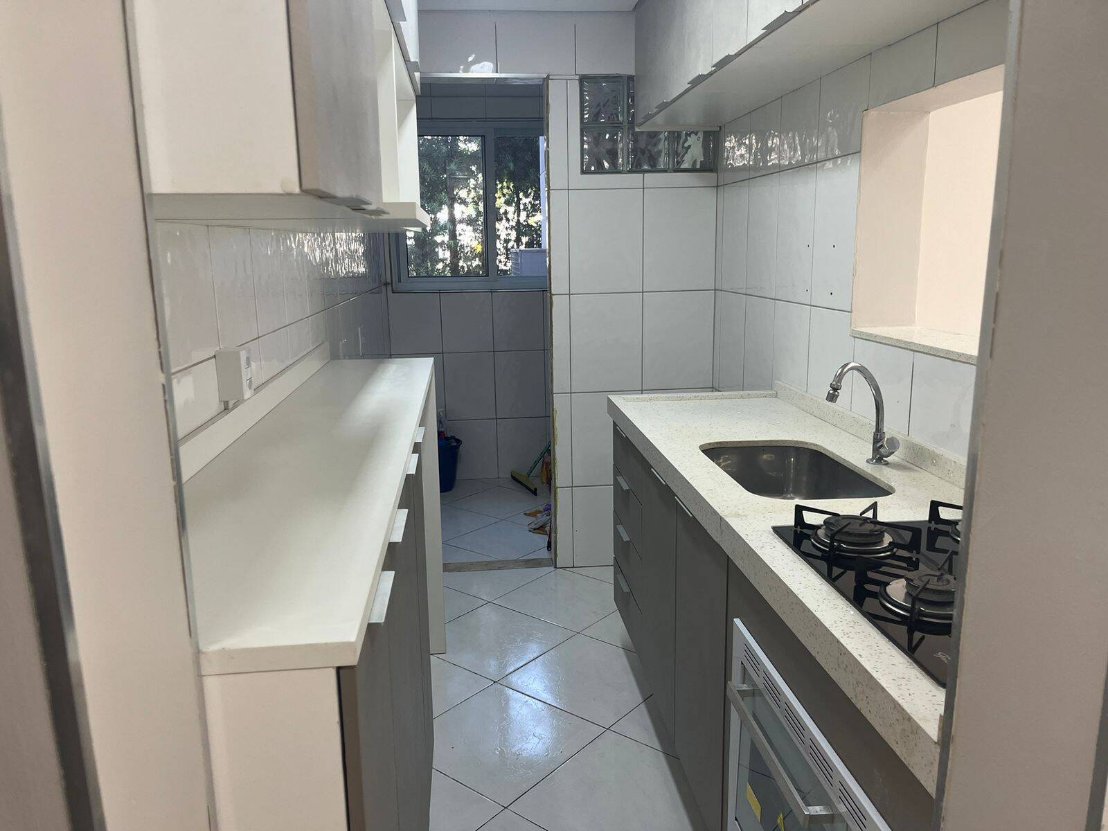 Apartamento à venda com 3 quartos, 60m² - Foto 7