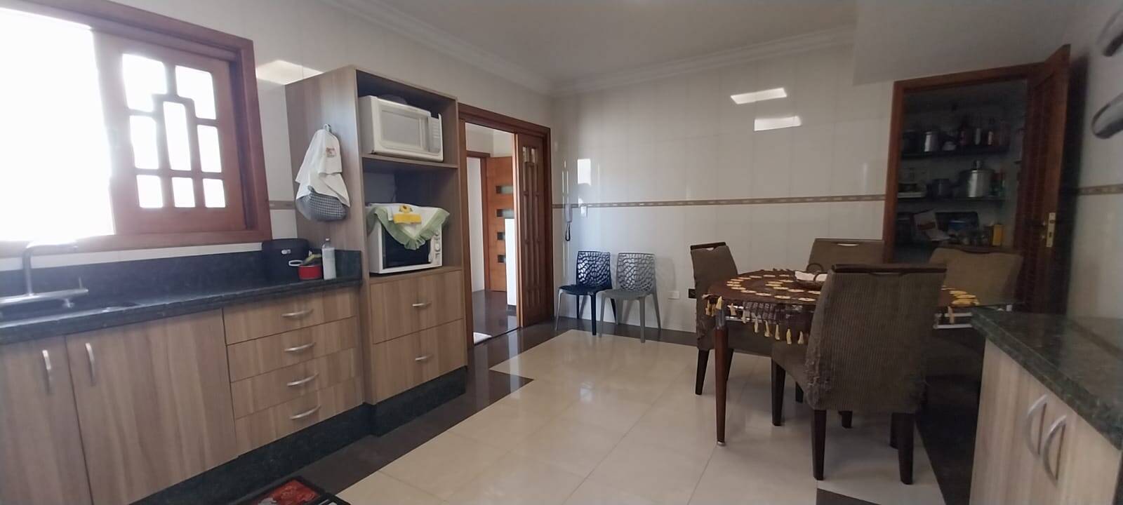 Casa à venda com 3 quartos, 402m² - Foto 19