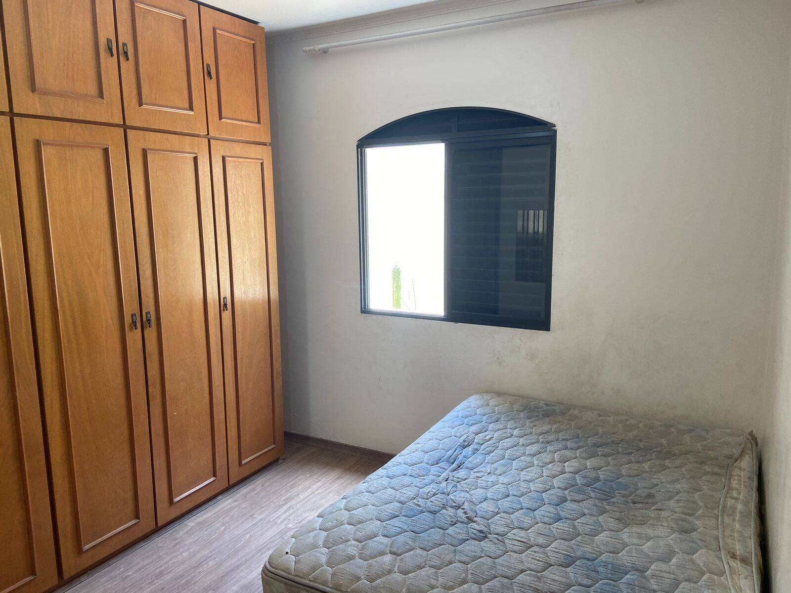 Apartamento para alugar com 2 quartos, 108m² - Foto 4