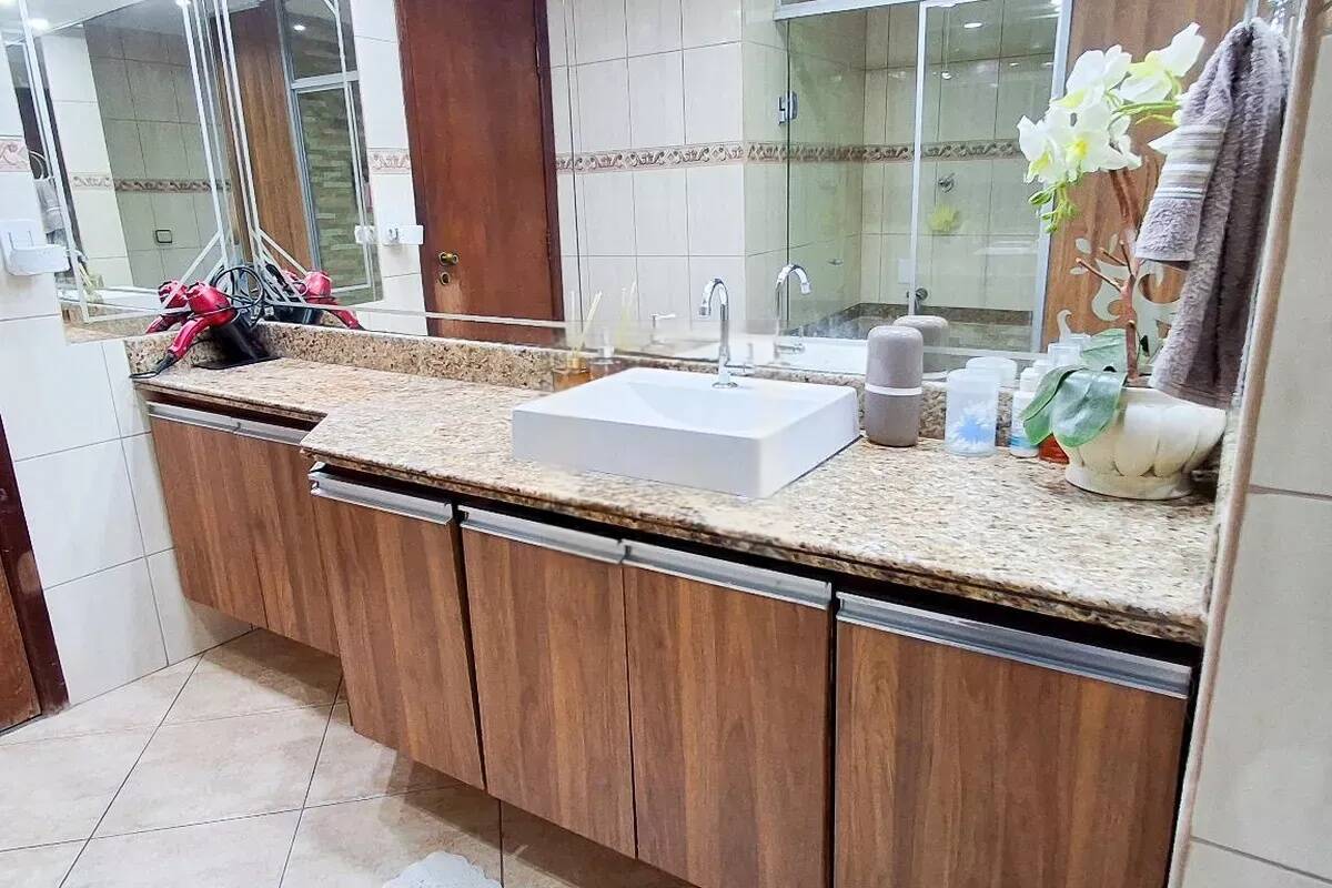 Apartamento à venda com 3 quartos, 118m² - Foto 15